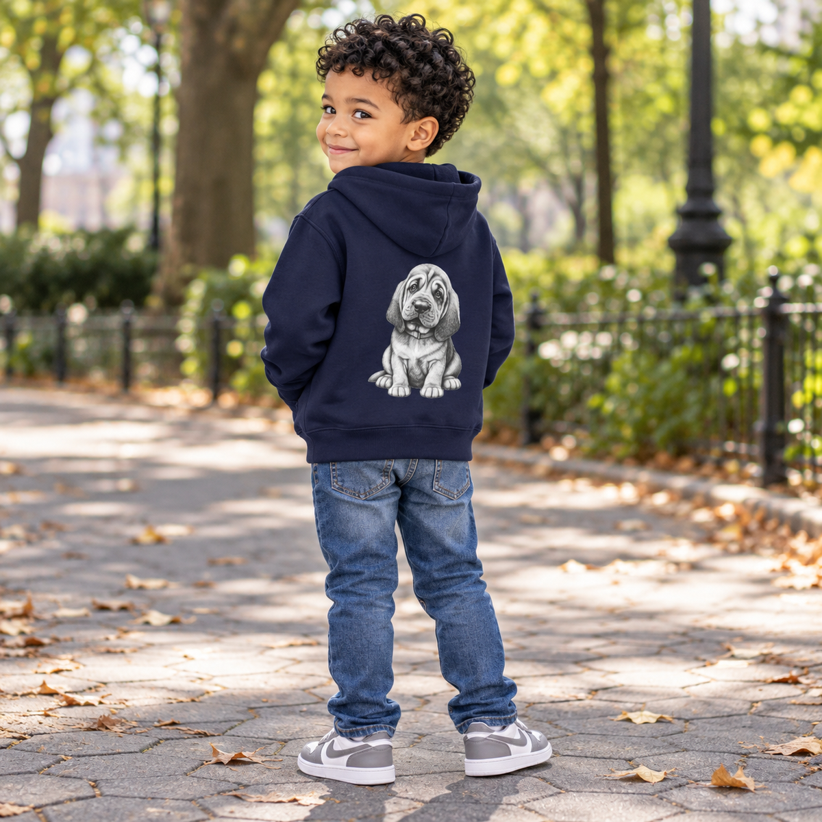 Bloodhound Puppy, Youth Heavy Blend Zipped Unisex Hoodie
